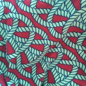 NWOT tc lularoe leggings.